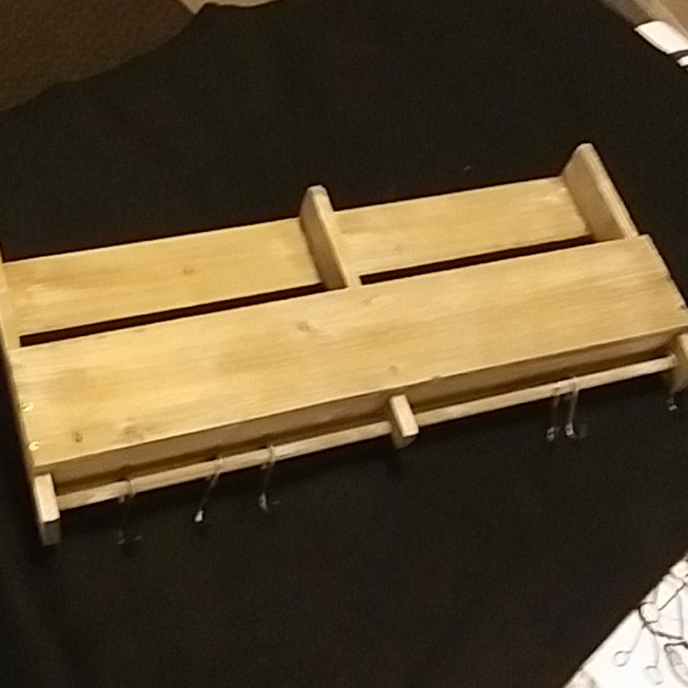 Wall decor shelf